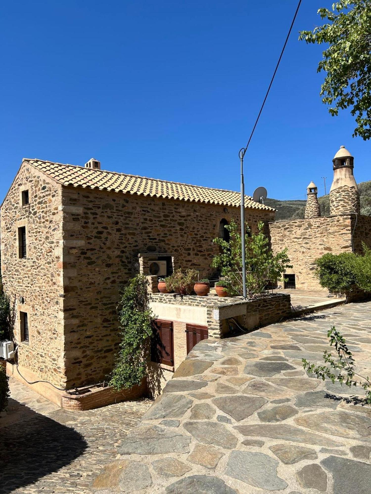Guesthousekamara Monemvasía Exteriör bild