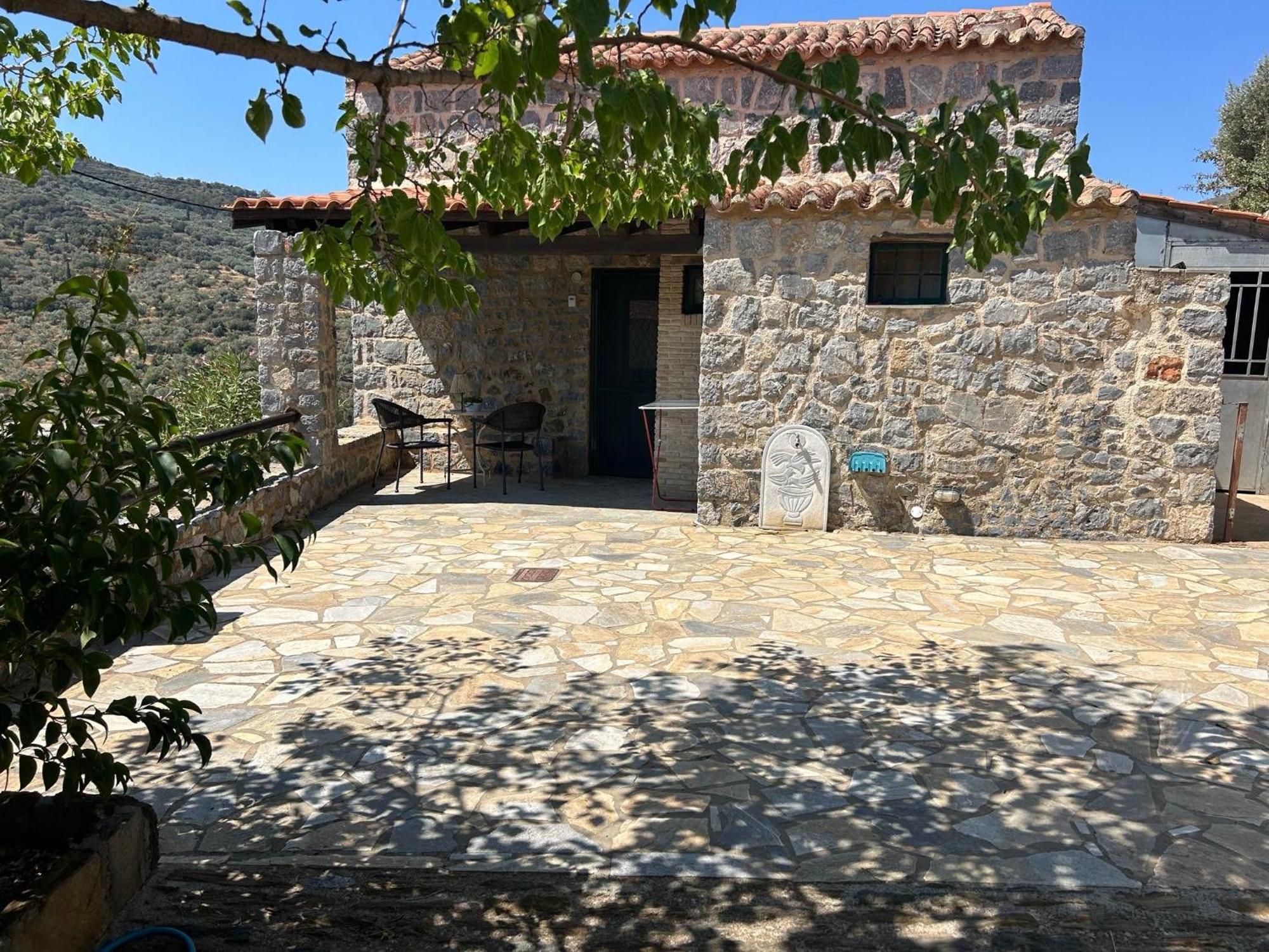 Guesthousekamara Monemvasía Exteriör bild